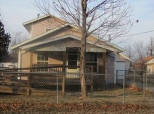 1621 W Florida St, Springfield, MO 65803