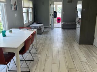 2351 Island View Dr, West Bloomfield, MI 48324