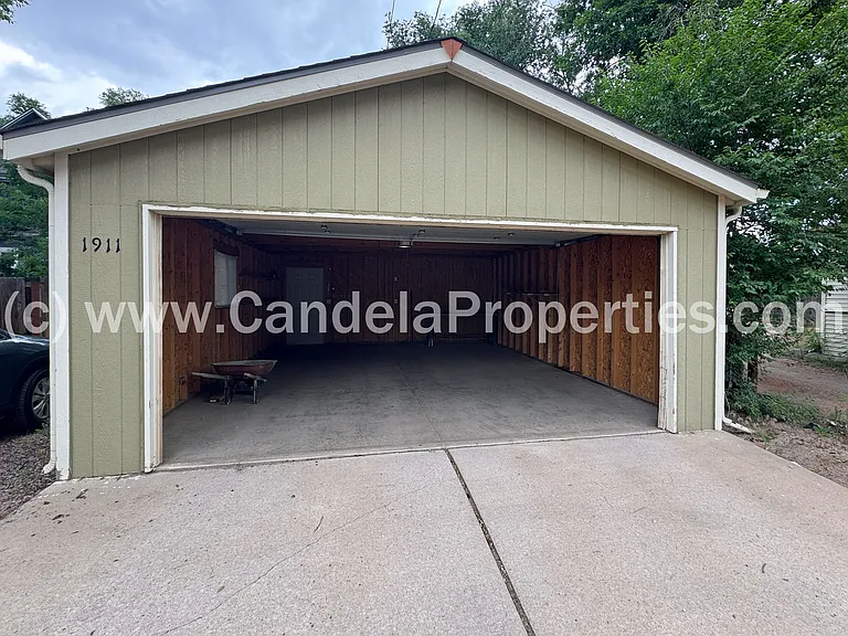 1911 W Colorado Ave — Photo 46