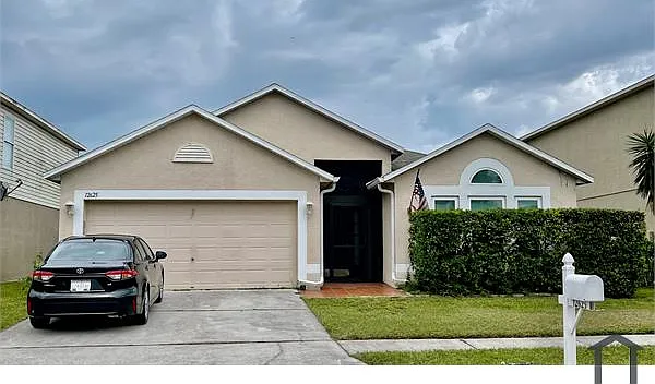12625 Lake Vista Dr — Photo 1