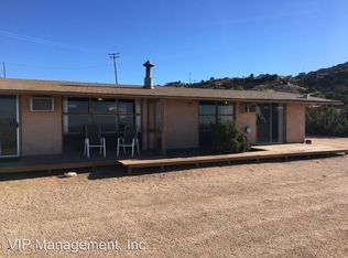 9242 Valley Vista Ave, Apple Valley, CA 92308