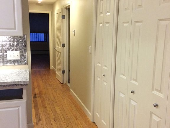 Hardwood Floors/ Hallway
