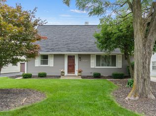 2728 Hobson Rd, Fort Wayne, IN 46805