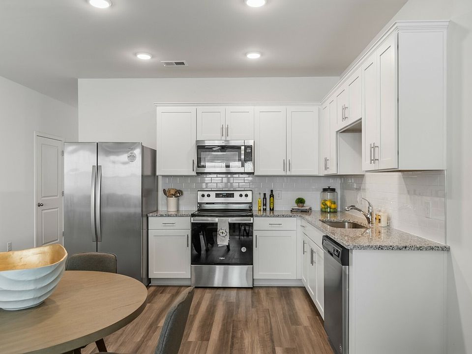 Covey Homes Clements_Interiors-4