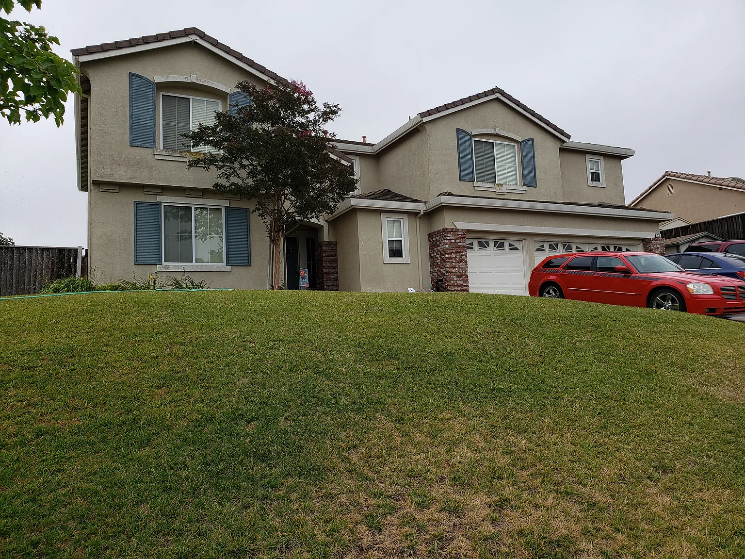 830 Quail Hollow Dr photo 1