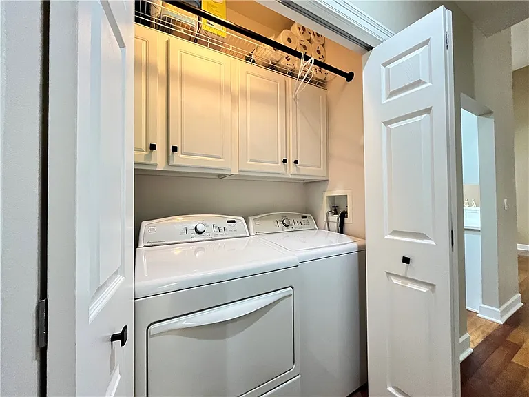 136 New Tudor Rd — Photo 31