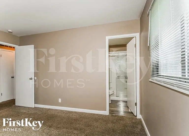 3574 Norberg Dr — Photo 7