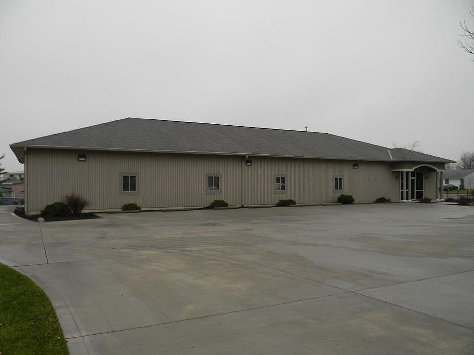 2nd image of 4873 Sullivant Ave