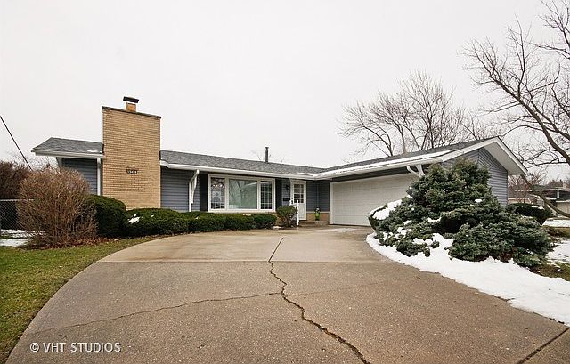 1st image of 15459 Orogrande Dr