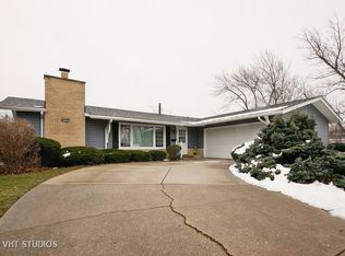 15459 Orogrande Dr, Oak Forest, IL 60452
