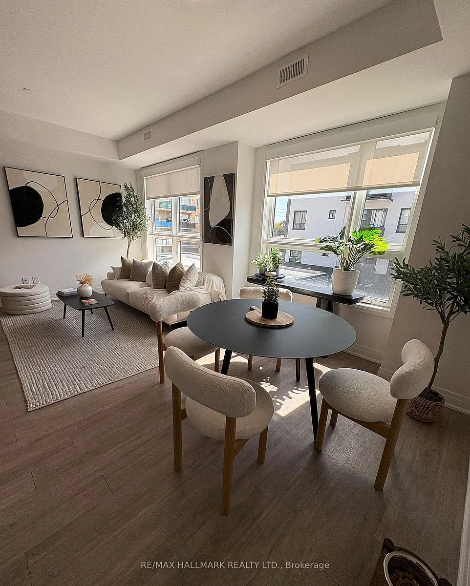 Building Photo - 15 Brenthall Ave #16