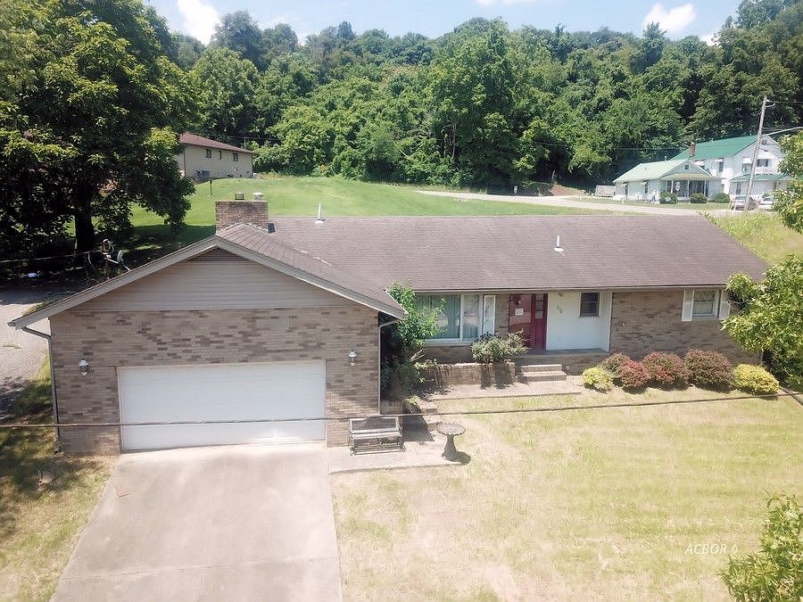 1st image of 46 Henkle Ave #1
