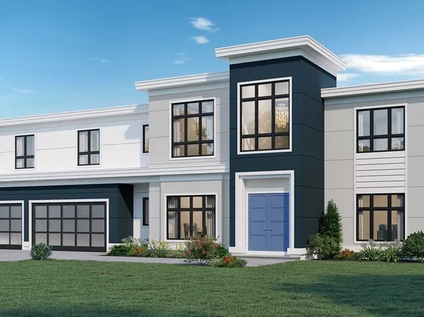 4 Back Shore Pl, Gloucester, MA 01930