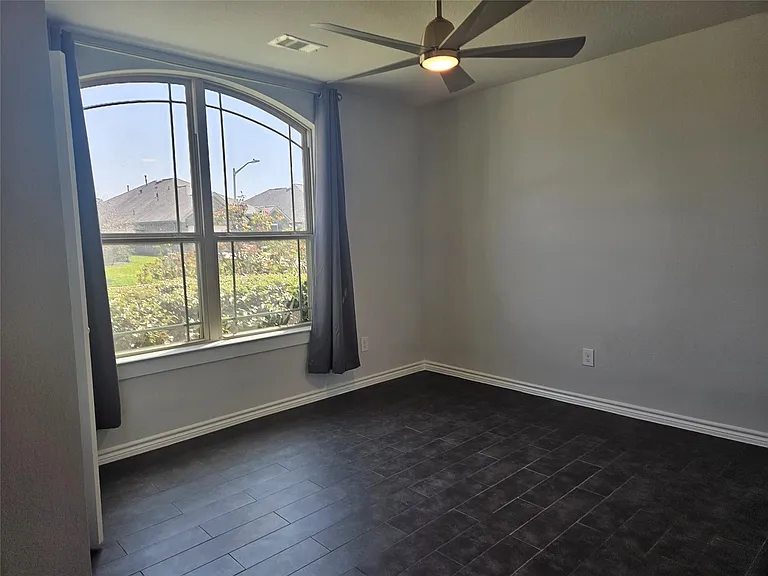 2833 Bretton Woods Dr — Photo 25