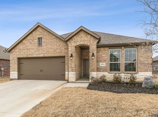 2913 Faro Rd, Aubrey, TX 76227