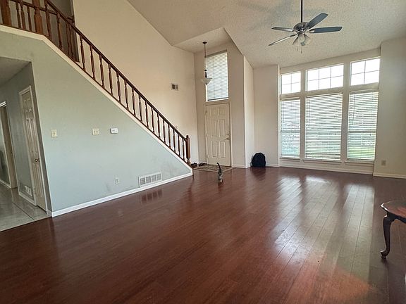 4th image of 2875 Ironwood Dr