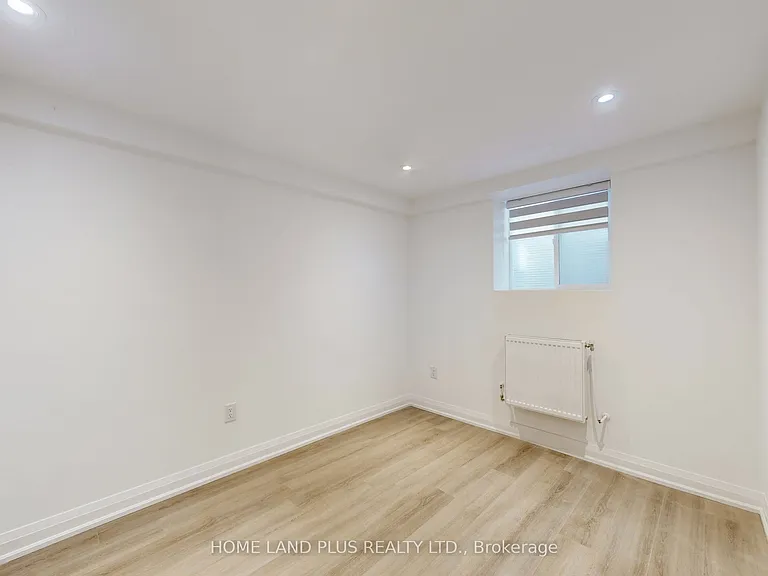 619 Merton St #A1 — Photo 10