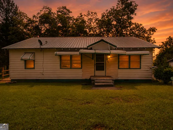 194 Lovers Ln NE, Milledgeville, GA 31061