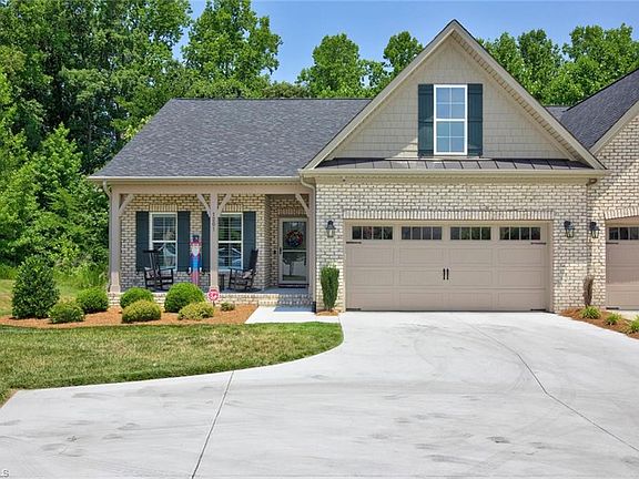 2nd image of 1201 Plantation Village Dr