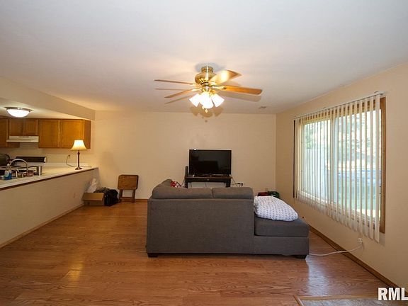 5th image of 117 N Gordon Ln