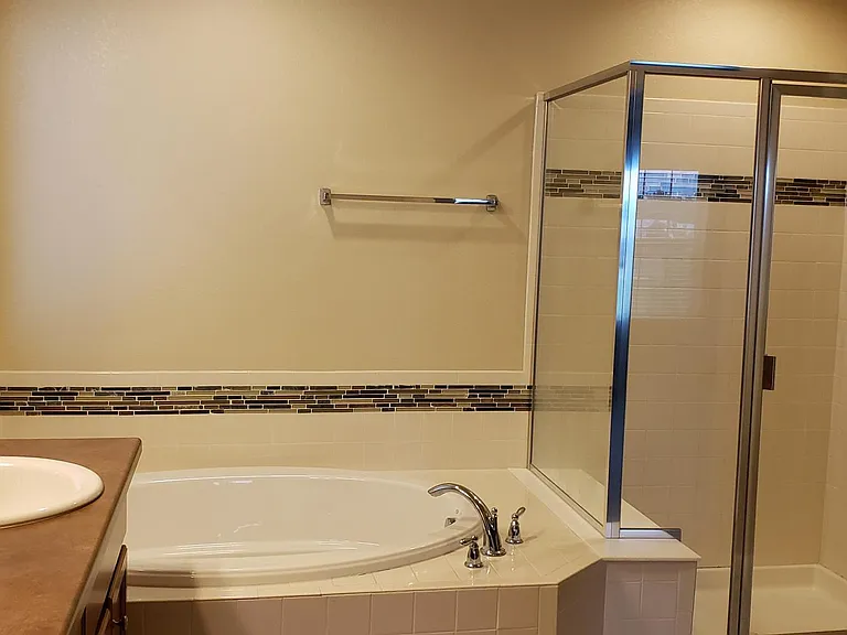610 Starline Ave — Photo 17