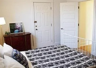5709 Elmer St #301 — Photo 13