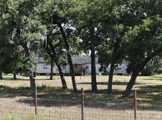 14600 Fm 530, Hallettsville, TX 77964