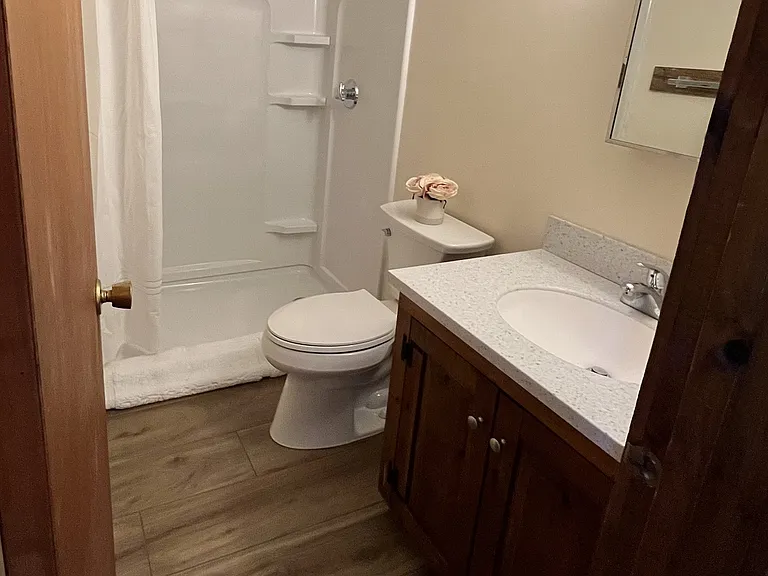 149 Woodland Dr #4 — Photo 3