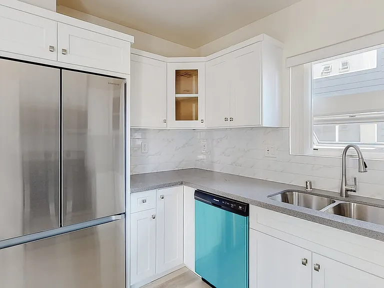 237 Rosemont Ave — Photo 5