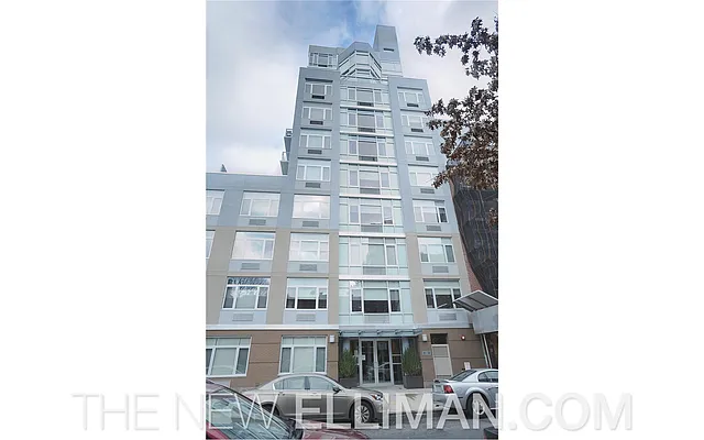 Sold by Douglas Elliman | media 22