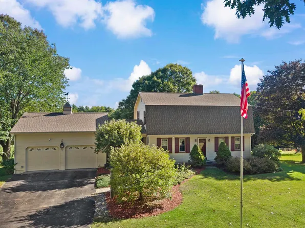 112 Kaime Road, Chichester, NH 03258