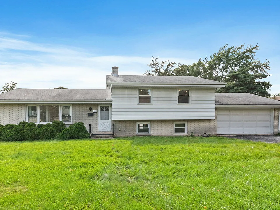 123 Ogden Ave