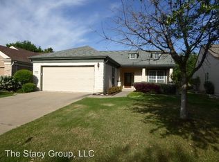 809 Whispering Wind Dr, Georgetown, TX 78633