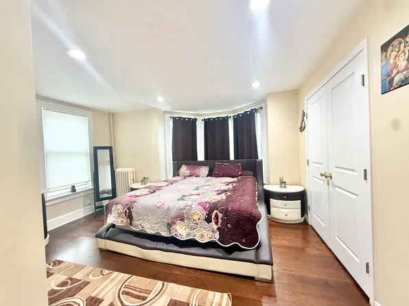 69 Humphrey Avenue image 16 of 41