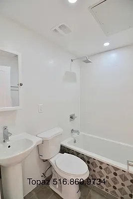 Rented by Rental Solutions Inc | media 22