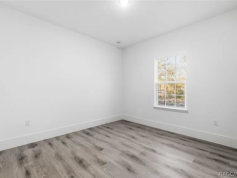 7047 N Lime Dr — Photo 22