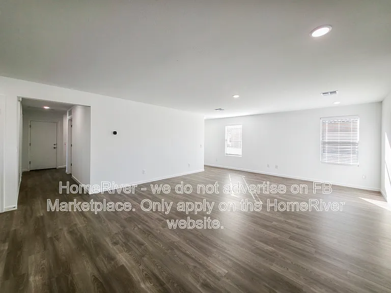 1800 Yance Dr — Photo 7