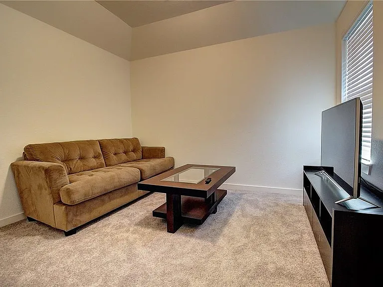 1968 Marble Ln — Photo 24