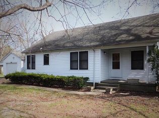 2216 E A St, Belleville, IL