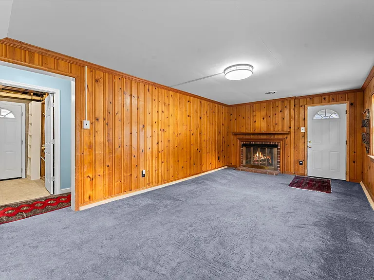 2220 Lauderdale Dr — Photo 22