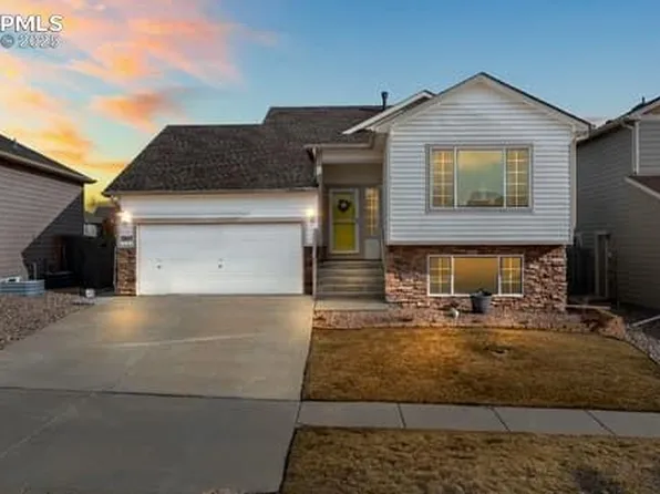 7955 Smokewood Dr, Colorado Springs, CO 80908