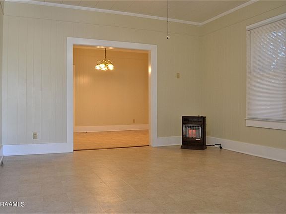 3rd image of 131 Mildred St #A