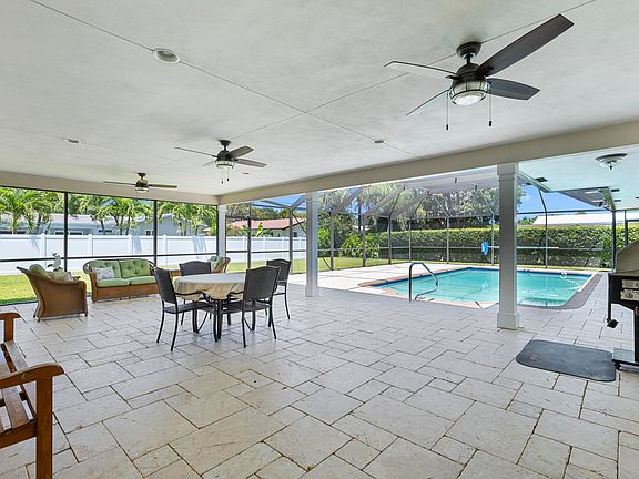 4th image of 7501 Plantation Road