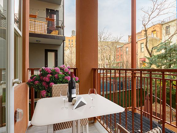 3rd image of 135 W 126th St #Penthouse 1