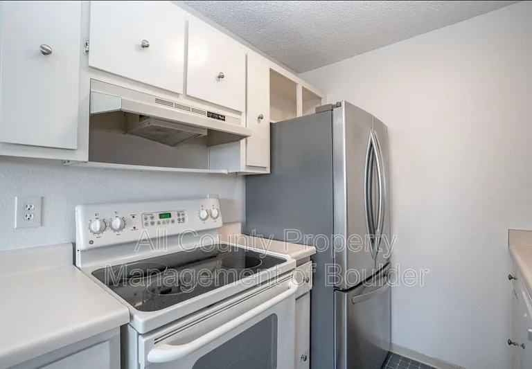 3240 Iris Ave #G408 — Photo 6