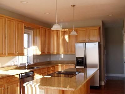 5th image of 130 Tilbury Ct