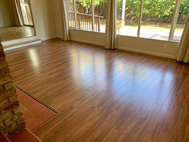 1014 Ticonderoga Dr — Photo 2