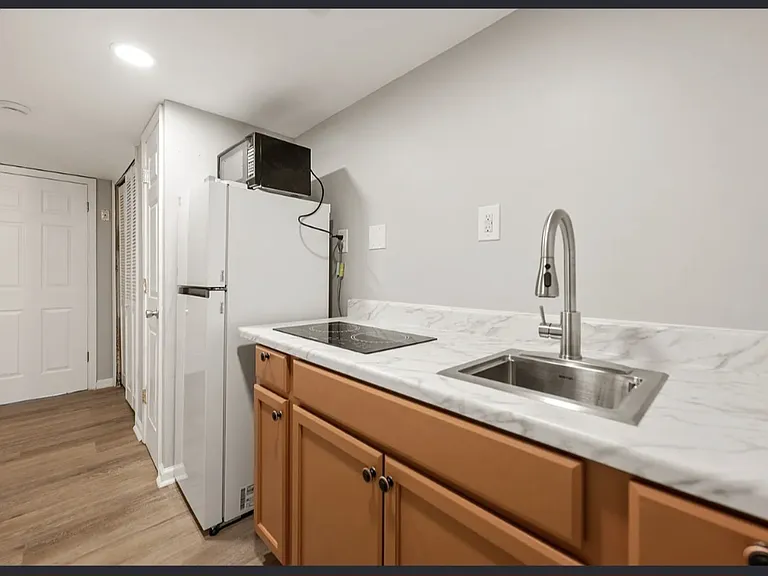 2920 Wetherburn Ct — Photo 9