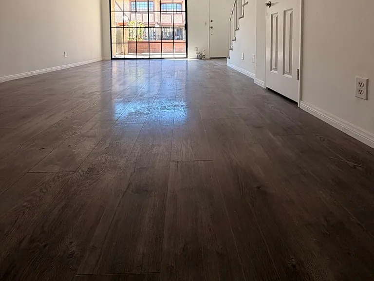 11127 La Maida St #23 — Photo 2
