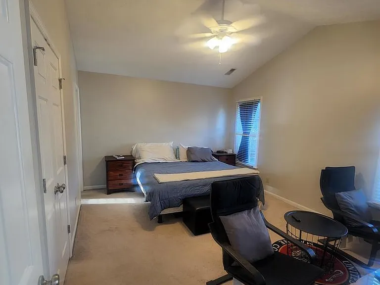 4317 Amelia Dr — Photo 13